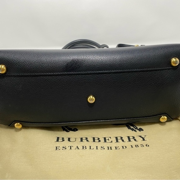 Burberry Medium Banner Bag Black - Picture 2 of 16